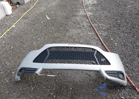 2014 Ford Focus St z USA, uszkodzony, nr VIN 1FADP3L92EL282243